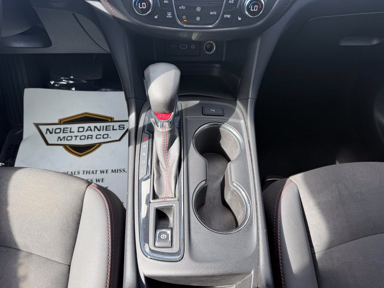 Used 2022 Chevrolet Equinox RS AWD/4WD image 22