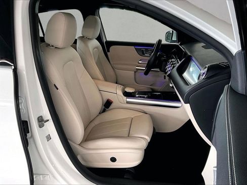 Certified 2023 Mercedes-Benz GLA 250 4MATIC image 9