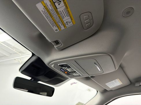 New 2026 Lincoln Navigator L Premier AWD/4WD image 34