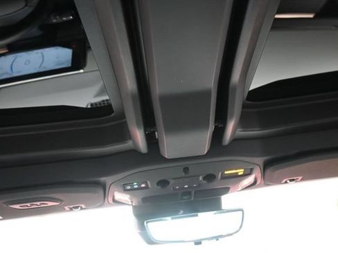 Used 2025 GMC Hummer EV 3X w/ LPO, Illumination Package AWD/4WD image 12