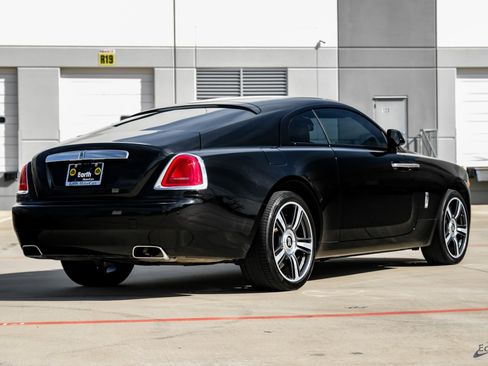 Used 2018 Rolls-Royce Wraith Starlight Headliner Front Mass image 16