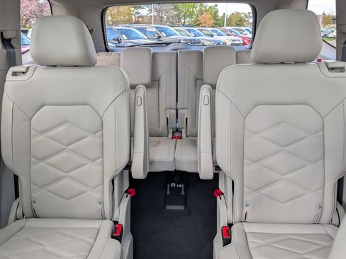 New 2026 Volkswagen Atlas SE AWD/4WD image 8