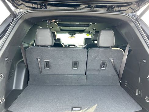 Certified 2023 Chevrolet Traverse Premier w/ Redline Edition FWD image 19