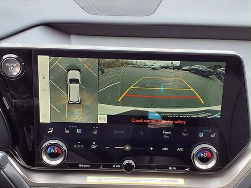 New 2026 Lexus TX 500h AWD image 23