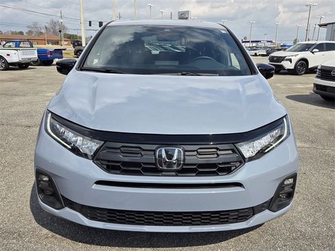 Used 2025 Honda Odyssey Sport-L image 3