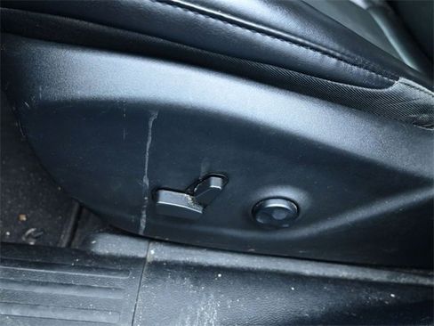 Used 2021 Jeep Cherokee Latitude Plus image 9