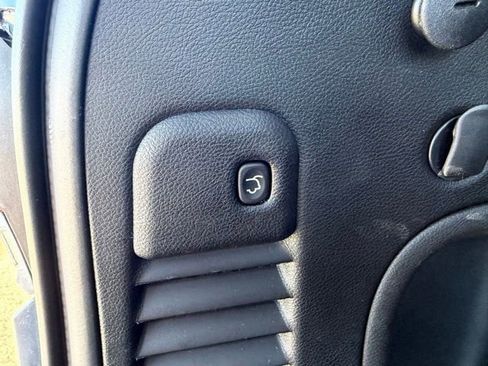 Used 2021 Jeep Grand Cherokee Limited image 14