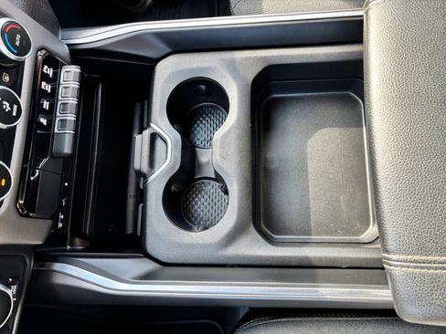Used 2019 RAM 1500 Big Horn AWD/4WD image 29