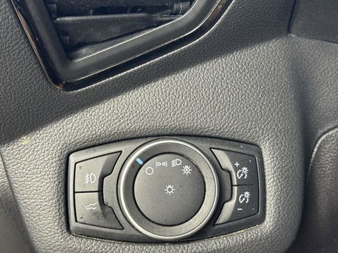 Used 2018 Ford Escape SEL image 24