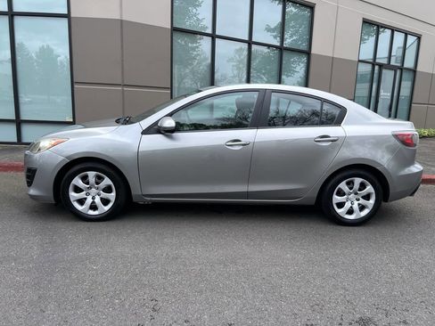 Used 2010 MAZDA MAZDA3 i Sport FWD image 6