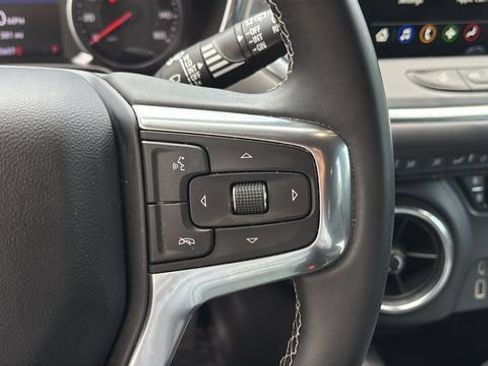 Used 2024 Chevrolet Blazer LT FWD image 24