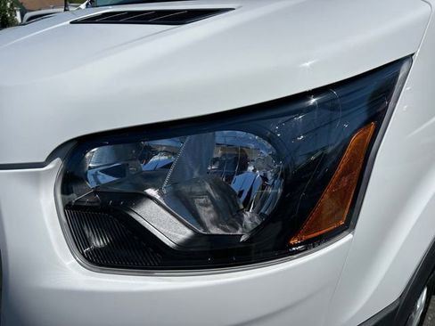 Used 2024 Ford Transit 250 Low Roof w/ Exterior Upgrade Package RWD image 7