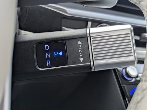 Used 2024 Hyundai Santa Fe SEL image 16