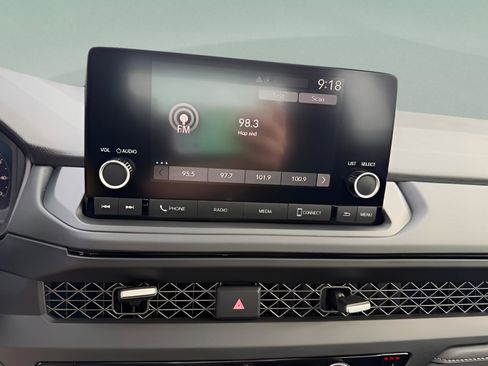 Used 2025 Honda Accord SE image 17