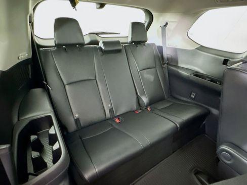 New 2026 Toyota Grand Highlander AWD image 28
