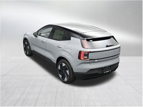 New 2026 Volvo EX30 Ultra AWD/4WD image 15