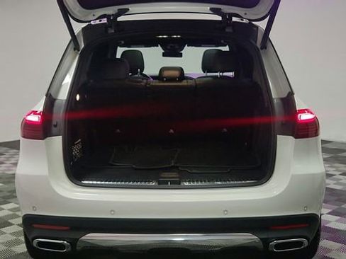 Used 2024 Mercedes-Benz GLE 350 GLE 350 w/ 3rd Row Seat Package image 19