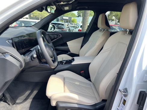 Certified 2025 BMW X3 xDrive30i w/ Premium Package AWD/4WD image 16