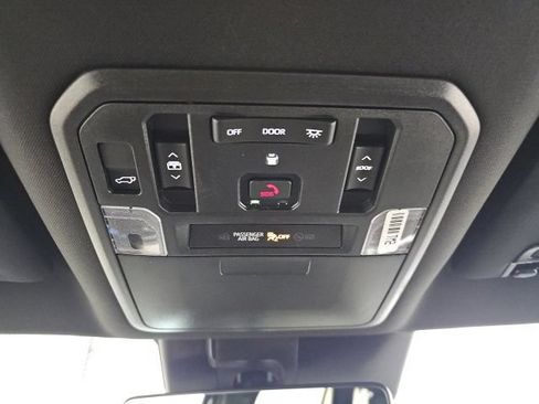 Used 2026 Toyota Sequoia Limited AWD/4WD image 29