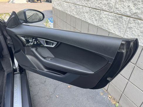 Used 2015 Jaguar F-TYPE S RWD image 28