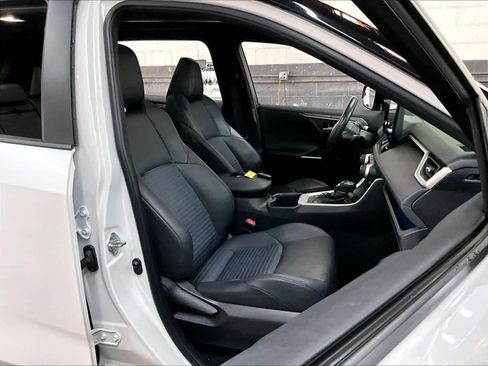 Used 2024 Toyota RAV4 XSE w/ Advanced Technology Package image 8