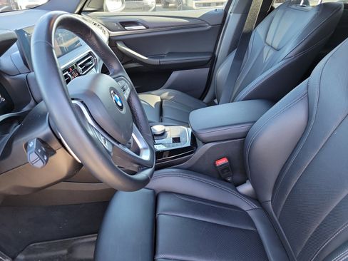 Used 2024 BMW X3 sDrive30i image 3