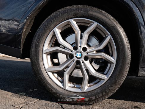 Used 2021 BMW X4 M40i image 11