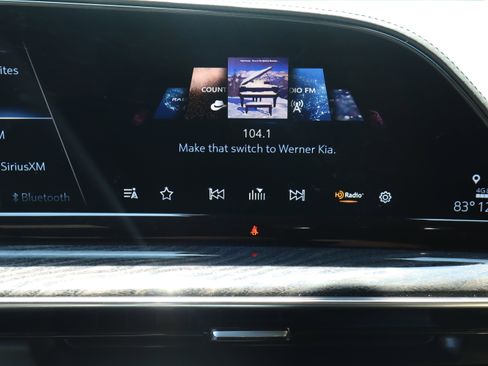 Used 2021 Cadillac Escalade Premium Luxury w/ Driver Assist Tech Package AWD/4WD image 34
