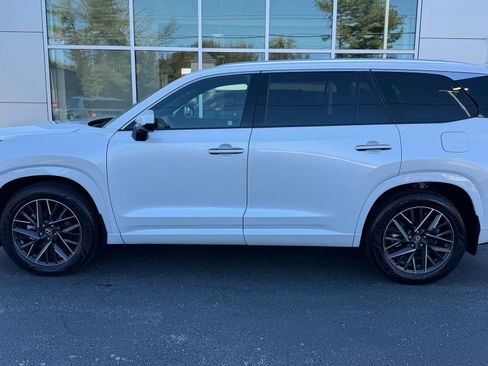 Used 2024 Lexus TX 350 AWD image 1