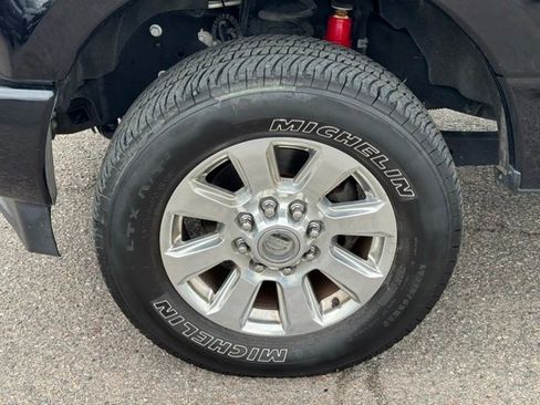 Used 2017 Ford F250 Platinum w/ Platinum Ultimate Package AWD/4WD image 11