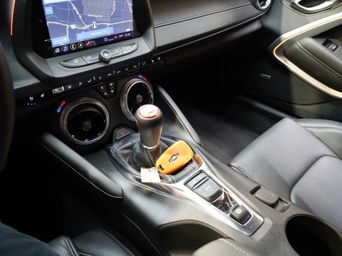 Used 2022 Chevrolet Camaro SS RWD image 45