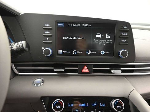New 2026 Hyundai Elantra Sport FWD image 19