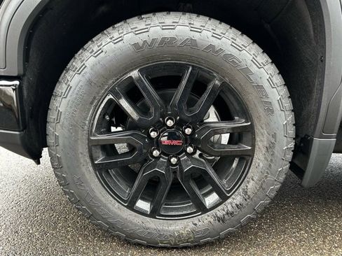 New 2026 GMC Sierra 1500 Pro w/ Graphite Edition image 8