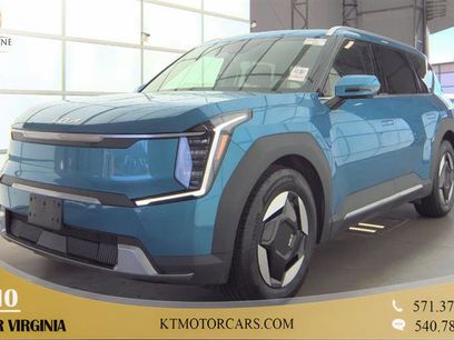 Used 2025 Kia EV9 Wind