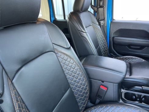 Used 2023 Jeep Wrangler Unlimited Sahara image 53