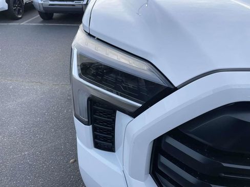 New 2026 Toyota Tundra SR5 AWD/4WD image 18