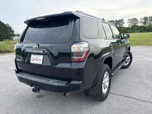 Used 2019 Toyota 4Runner SR5 Premium AWD/4WD image 7