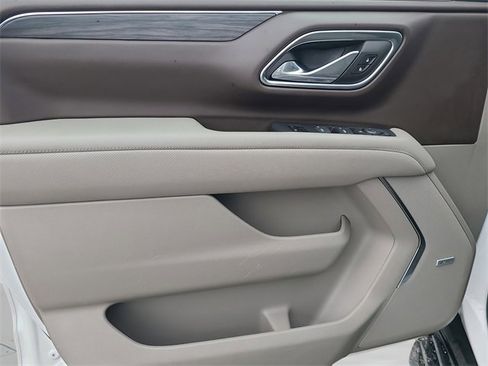 Used 2024 GMC Yukon SLT image 22