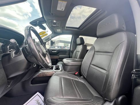 Used 2019 GMC Sierra 1500 Denali w/ Denali Ultimate Package AWD/4WD image 18