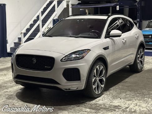 Used 2019 Jaguar E-PACE R-Dynamic HSE AWD/4WD image 4