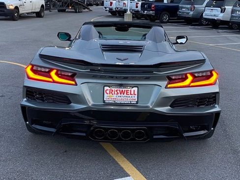 Used 2024 Chevrolet Corvette Z06 w/ Stealth Interior Trim Package image 5