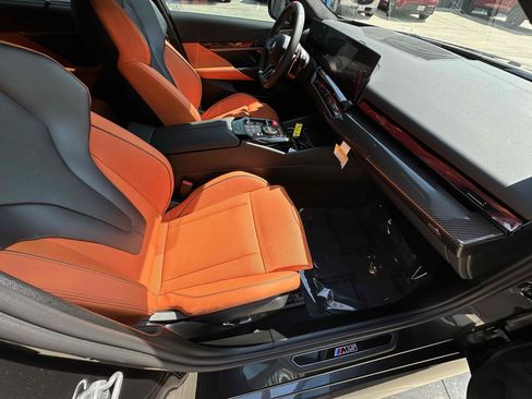 Used 2026 BMW M5 w/ Carbon Package image 17