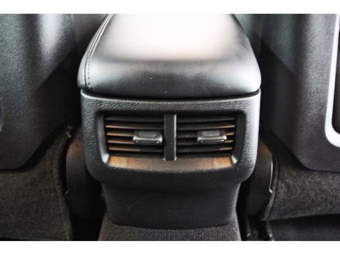 Used 2022 Dodge Challenger R/T image 11