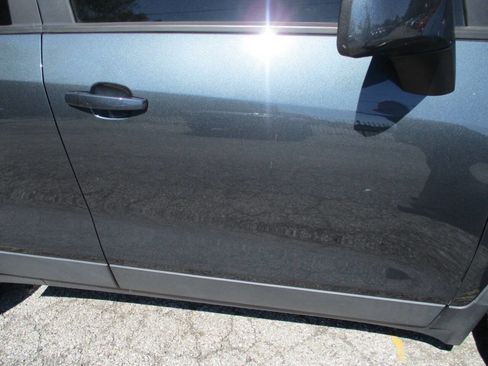 Used 2021 Chevrolet Trax LS FWD image 20