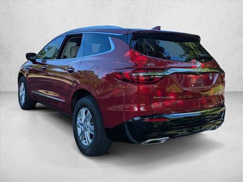 Used 2021 Buick Enclave Essence w/ Sound and Sites Package FWD image 8