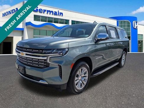 Used 2023 Chevrolet Suburban Premier AWD/4WD image 1