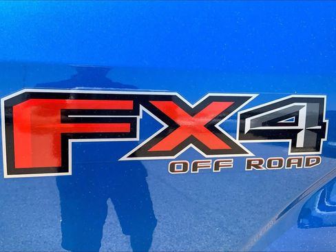 Used 2016 Ford F150 XLT w/ Equipment Group 302A Luxury AWD/4WD image 10