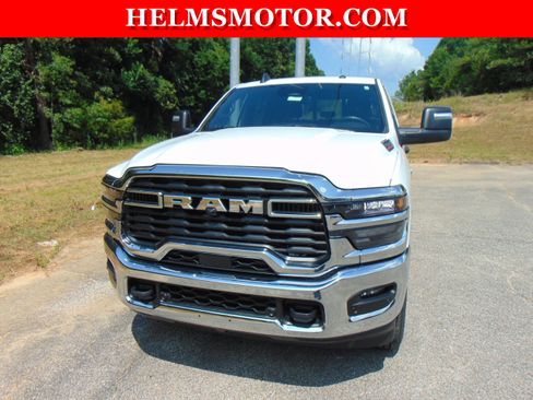 Used 2025 RAM 2500 Tradesman AWD/4WD image 24