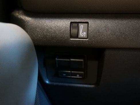 Used 2026 Chevrolet Colorado ZR2 w/ Technology Package image 27