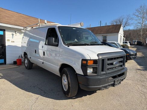 Used 2013 Ford E-250 and Econoline 250 w/ Commercial Cargo Van Pkg image 2